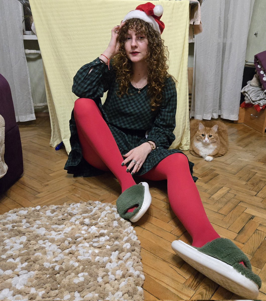 choco_emo's tweet image. Референсом послужило конфетти!