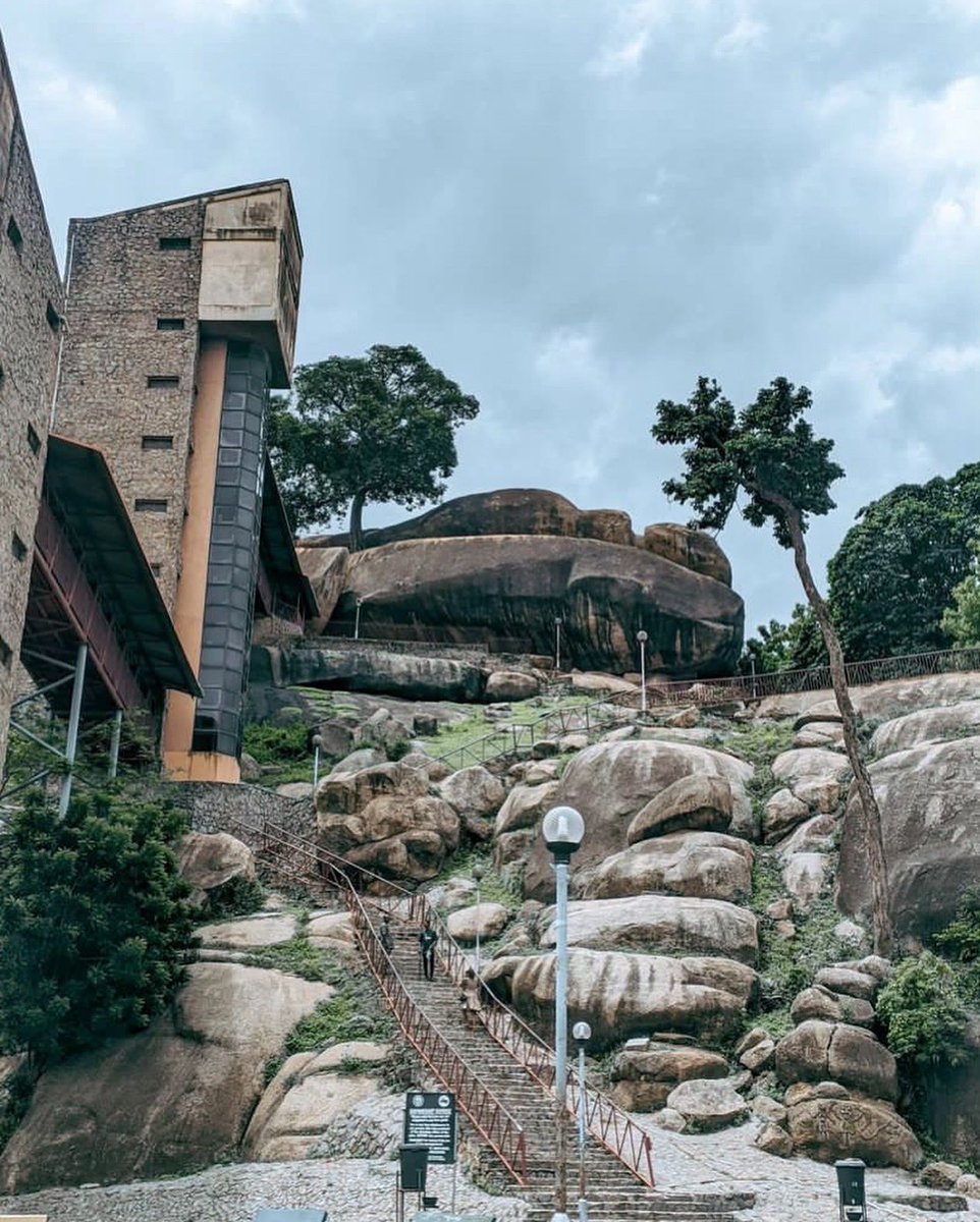Wakatravel_Ng's tweet photo. Visit ABK by Train

Let’s go for an unforgettable trip to Abeokuta as we explore its rich cultural heritage and breathtaking landmarks—all in one day! 

Check flyer for more details https://t.co/onef5DbMvv