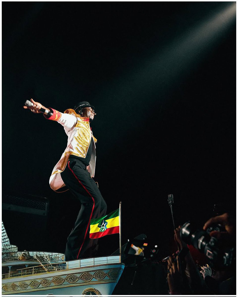 DollarSadiq's tweet photo. The @BHIMFESTIVAL Stands Tall As Ghana’s Biggest Music Festival Of 2024 — A True Year Of The 𝐎𝐕𝐄𝐑𝐋𝐎𝐑𝐃!

As We Step Boldly Into 2025, We Carry The 𝐓𝐎𝐑𝐂𝐇 Of Greatness, Anointed By The Most High God!🔦🔥🦅
#BhimFestival24 
📸: @manuelphotos_1 https://t.co/ijMOrT7Byv