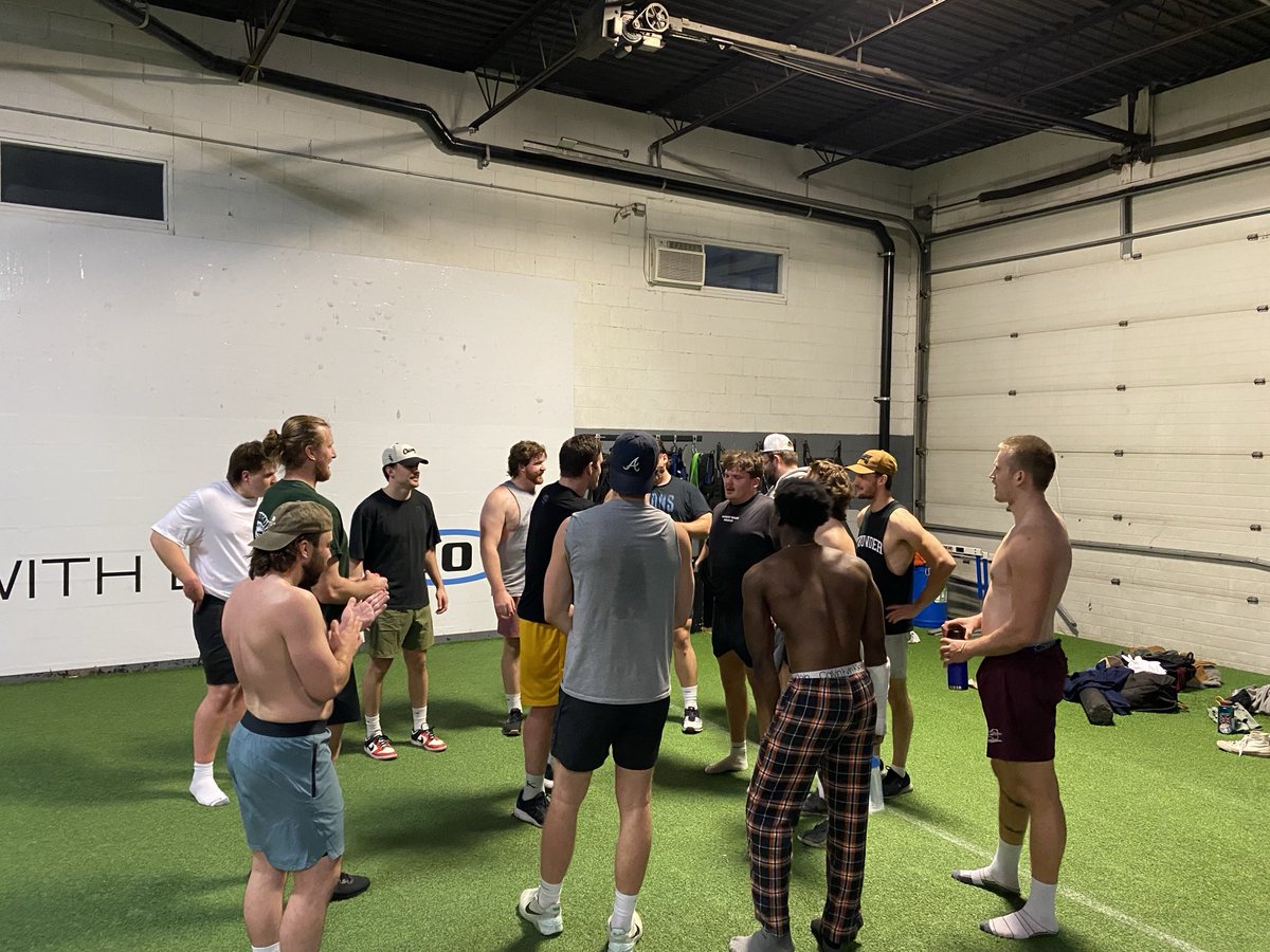 Scott MacAulay (@scotchm) on Twitter photo <a href="/Reginathunderal/">Regina Thunder Alumn</a> just crushed a workout the other night in the place it all started!! Thanks to <a href="/Level10Regina/">Level 10 Regina</a> for helping us start a little <a href="/reginathunder/">Regina Thunder</a> Xmas break tradition! <a href="/Reginathunderal/">Regina Thunder Alumn</a> just crushed a workout the other night in the place it all started!! Thanks to <a href="/Level10Regina/">Level 10 Regina</a> for helping us start a little <a href="/reginathunder/">Regina Thunder</a> Xmas break tradition!