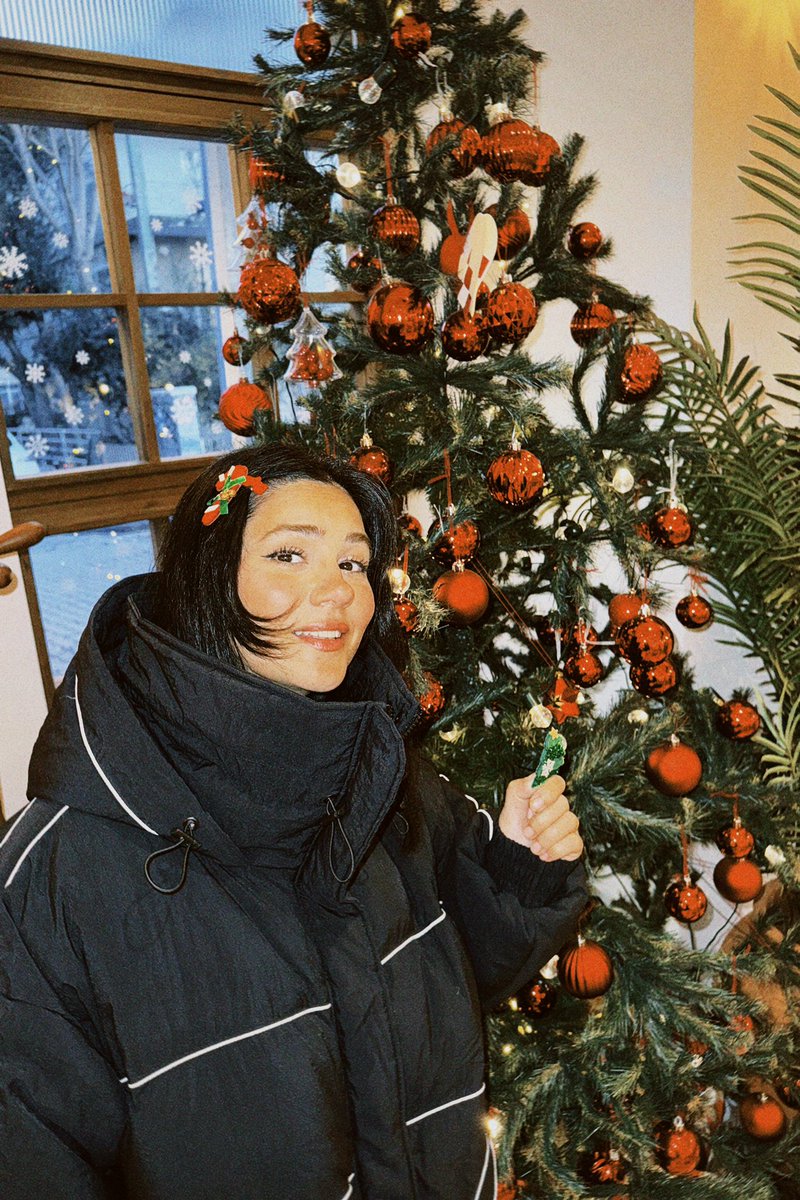 Mutlu ve sağlıklı yıllar!🎄♥️teşekkürler🪄#2025YeniYıl