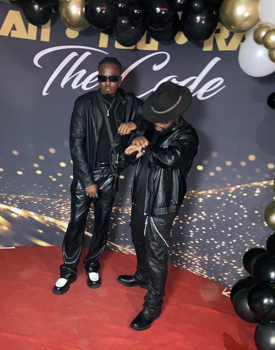 CastDesignn's tweet image. About last night 😎🥶
Harley Parade 💰💸

#thecode