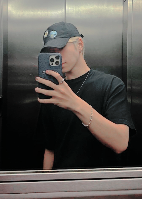 abluebleblua's tweet image. 𝙊 𝙥𝙖𝙞 𝙣𝙚𝙫𝙤𝙪😜🤙