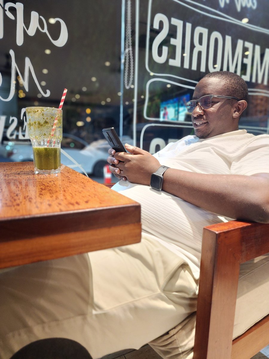 abdoolkhery's tweet image. 「永遠不要忘記，當人類用你的錯誤和弱點來評判你時，上帝卻用你的錯誤來塑造你。#StoryBegin2024 #2024endlikethis #internetforall #mdukuzi #ikuluboy #mtumakini