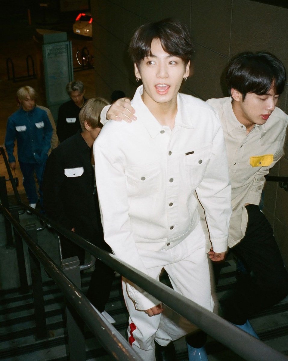 THIS PICTURE.