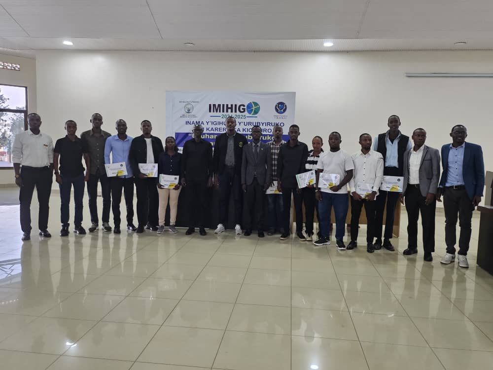 Habayeho gusinya Imihigo <a href="/NYC_kicukiro/">Kicukiro Youth Council</a> n'Imirenge yose .
Ndetse n'ubuyobozi bw'Akarere ka <a href="/KicukiroDistr/">Kicukiro District</a> .<a href="/CityofKigali/">City of Kigali</a> <a href="/RwandaYouth/">Rwanda Youth Council</a> <a href="/RwandaYouthArts/">Ministry of Youth and Arts | Rwanda</a> <a href="/jnabdallah/">UTUMATWISHIMA</a>