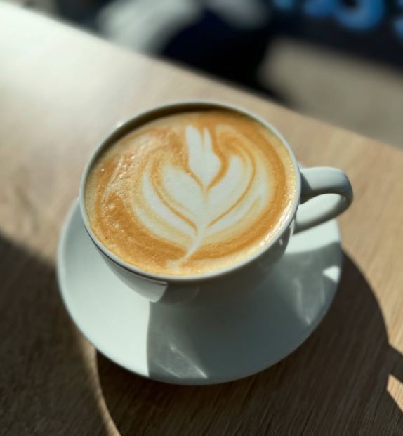 GgJfqD1XoAAnIOn?format=jpg&name=small