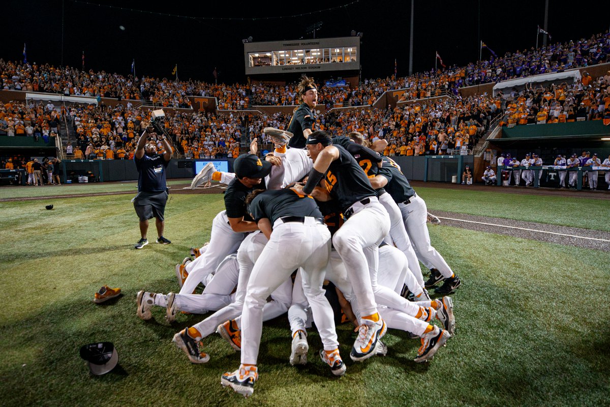 Tennessee Baseball tweet media