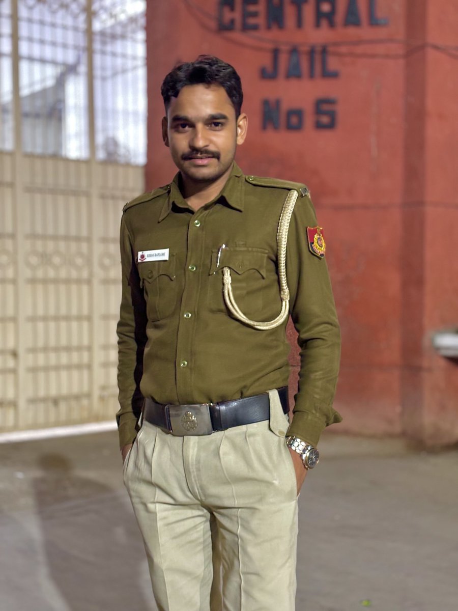 🌹नया साल मुबारक हो 2025 🌹
 आपको और आपके परिवार को खुशियों, स्वास्थ्य और सफलता से भरे शानदार नए साल की शुभकामनाएं।  2025 अनंत अवसर, यादगार यादें और महान उपलब्धियाँ लेकर आएगा।
नमस्कार 
रोशन