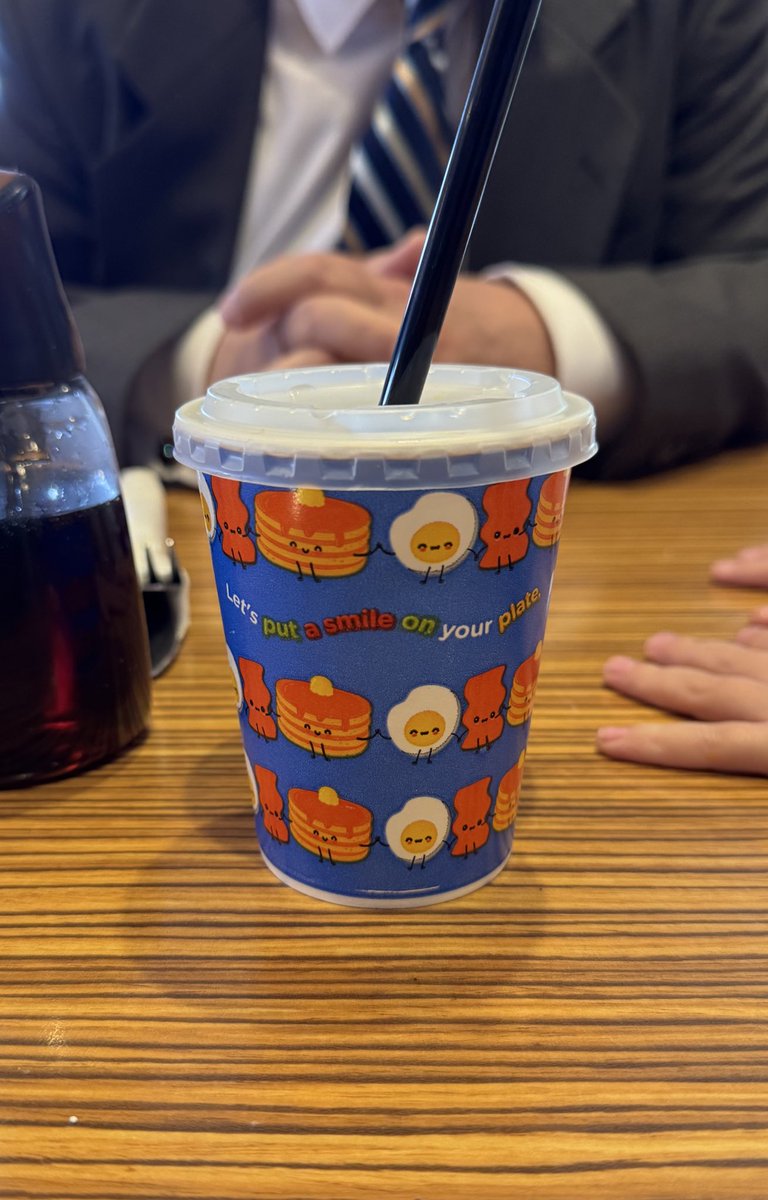 TheJoeJett's tweet photo. When the joker starts designing the children’s cups at ihop https://t.co/50r1AKkW2J