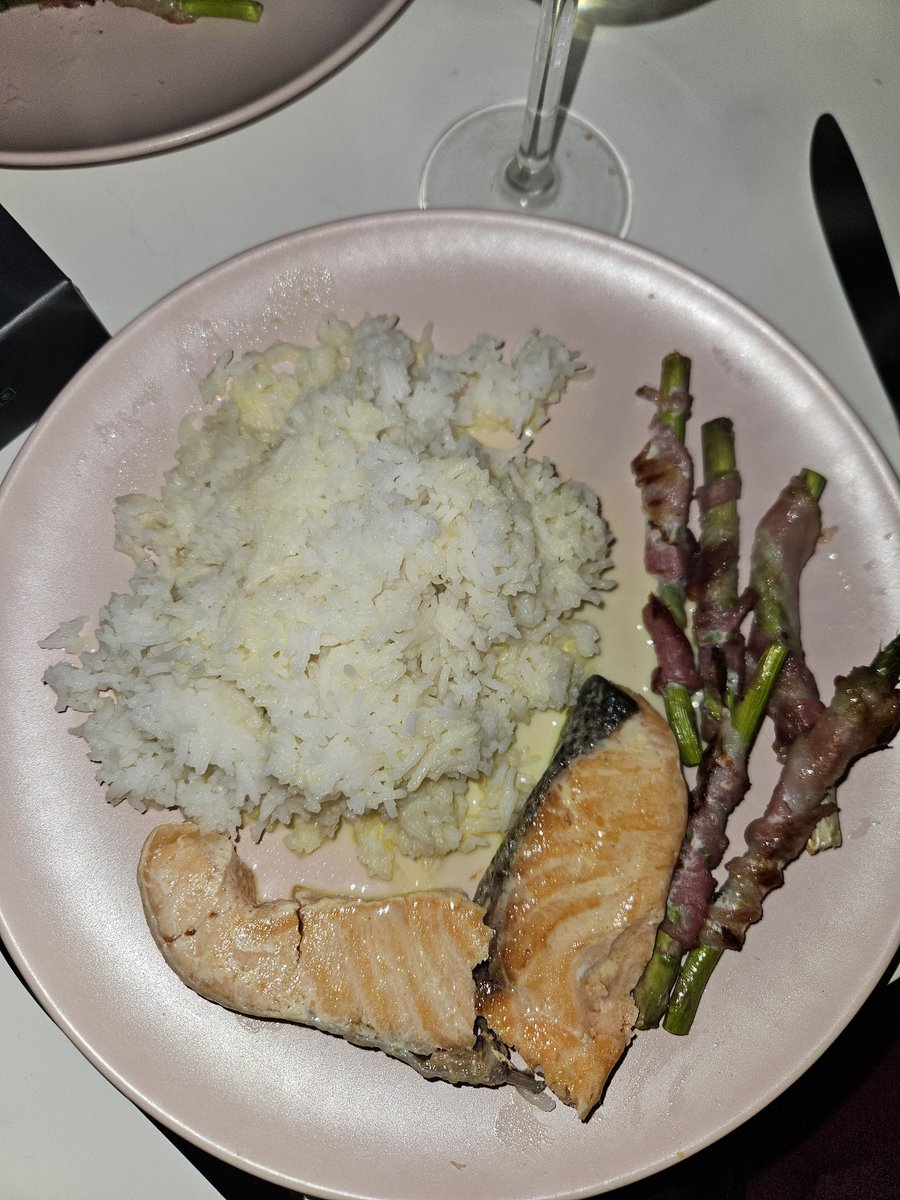 happy new year from @hsrockrry , <a href="/champgnesprnova/">matilde 𓈒⟡₊⋆∘</a> and me (this is our beautiful food please appreciate it)