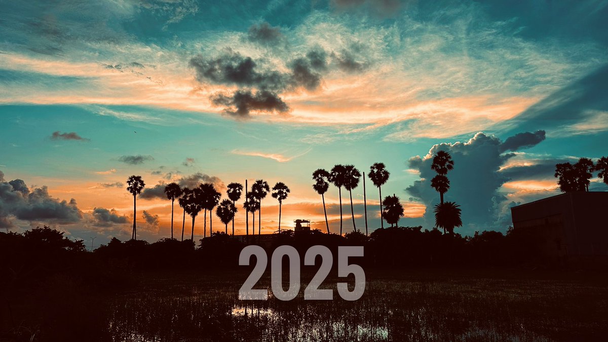 Vincemasuka7's tweet photo. New Year Post Cards from Vince 🫶🏾

Happy New Year 2025❤️ https://t.co/1fcgMezitO