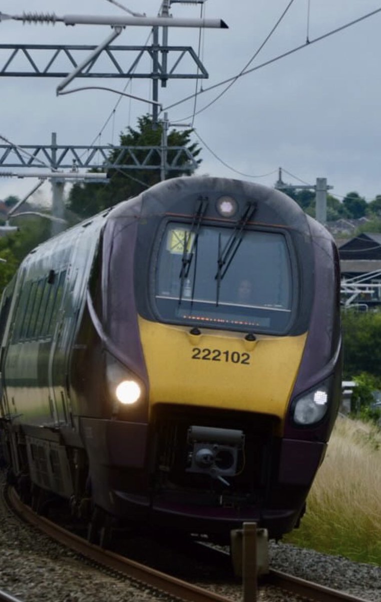 Wishing all my friends, followers and fellow railway family a Happy 2025!

Hope the new year brings you good health, happiness and success in all you do 🧡✨