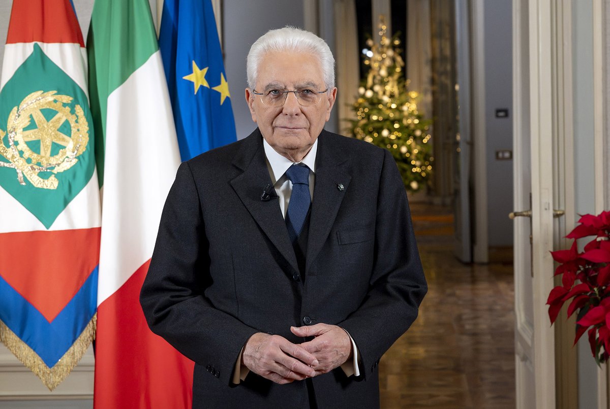 #Mattarella: La speranza siamo noi. Il nostro impegno. La nostra libertà. Le nostre scelte.
Buon anno a tutti!