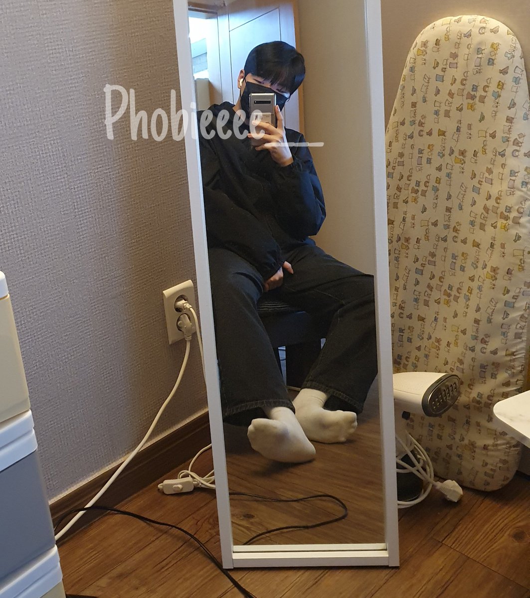 Phobieeee___'s tweet image. 2025년 새해 복 많이 받으세요.