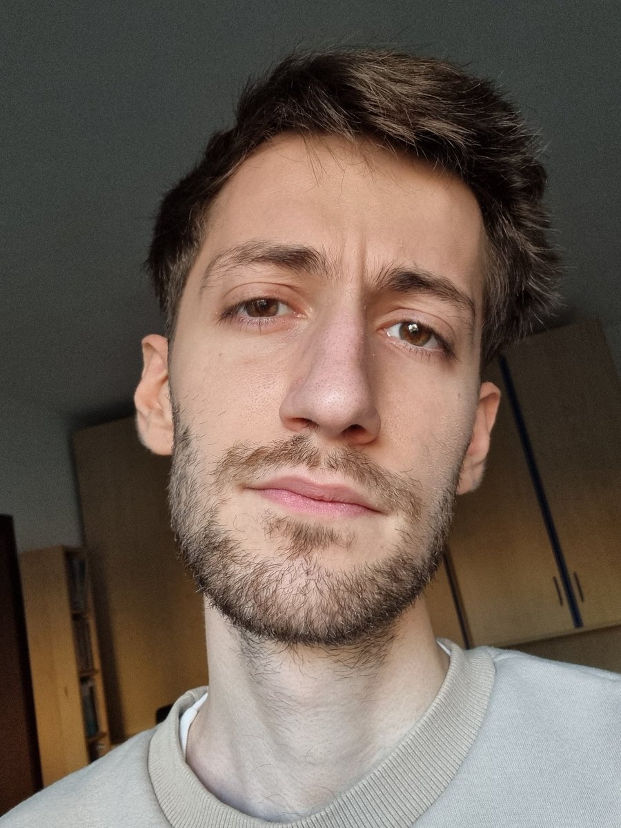 CapJam_'s tweet image. 26 🎉 yearly selfie had been made ggs 🫡