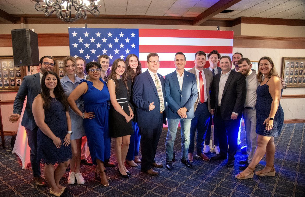 OhioYRs's tweet photo. What a landmark year for Ohio Young Republicans! We made history by having a YR from Ohio become Vice President-Elect, but we also had our foot on the gas the entire year. 

Here's some of our favorite photos from the year. https://t.co/gOEVMIi6Jo