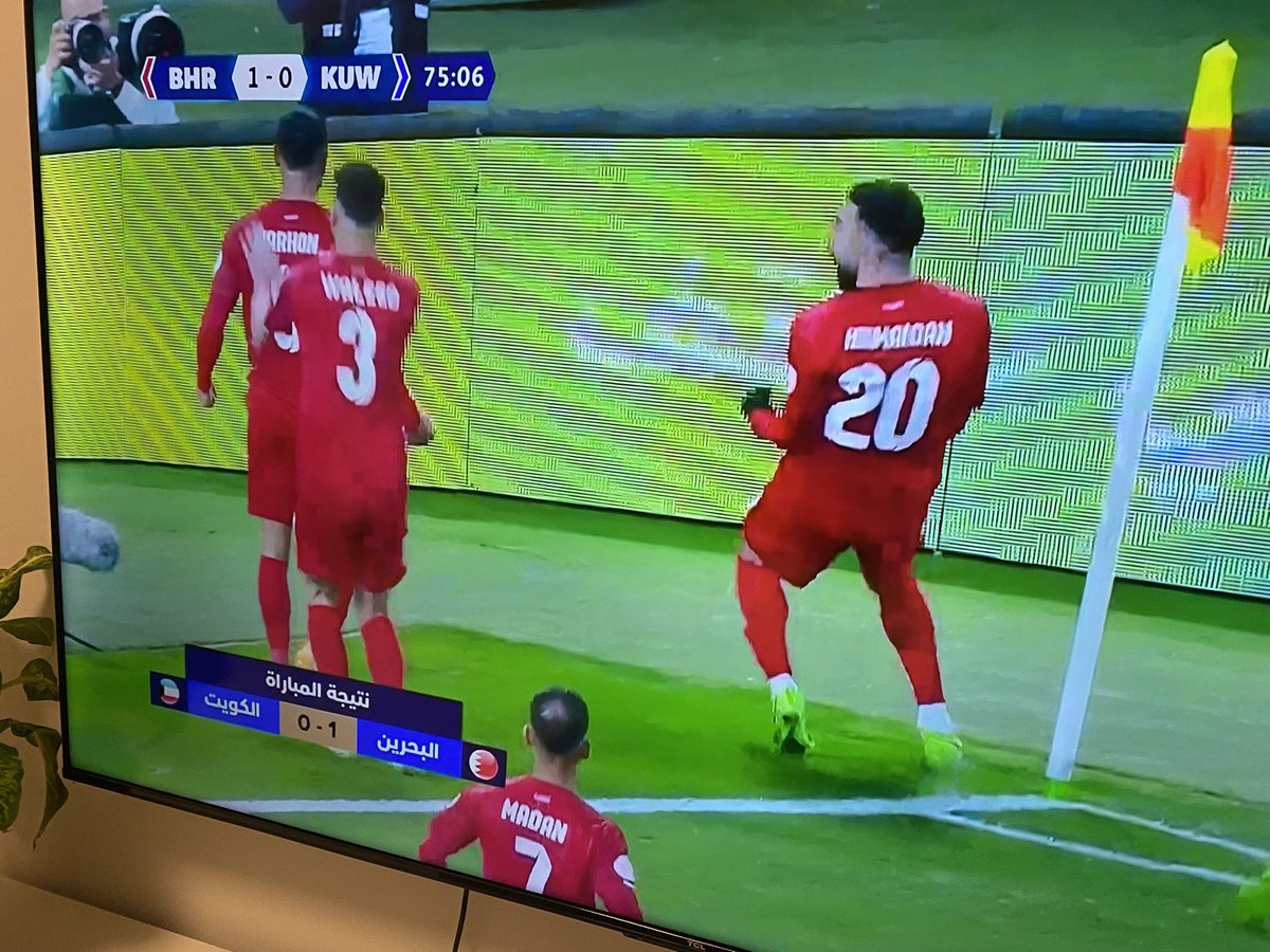 باركوا لنا 🇧🇭 
البحرين إلى نهائي كأس الخليج العربي "
.
#البحرين_الكوبت 
.