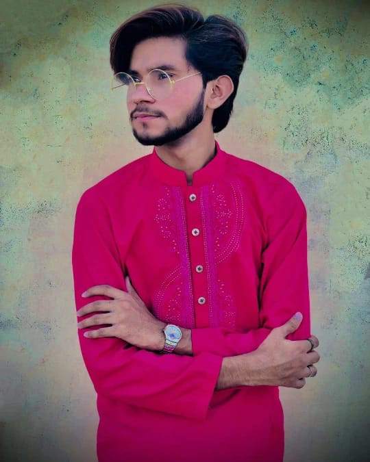 NaqeebChohaan's tweet photo. NEW YEAR ❌ 
NEW BAKCHODI✅

#MuhammadAnas #MuhammadTayyab #UmerKhilji #ZaryabAli

#HappyNewYear #HappyNewYears https://t.co/8rtUW18I9l