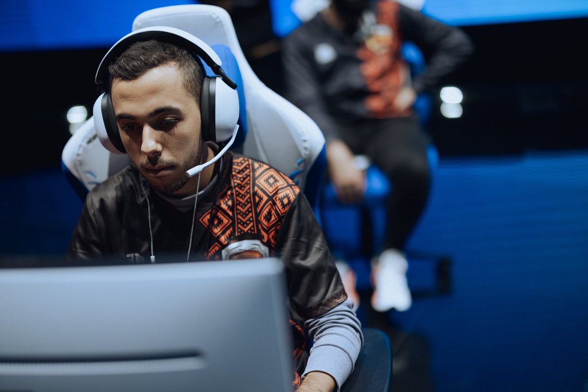 Alhamdulilah 2024 was my best year as a person/player
achieved and learned good things i'll never forget it , i promise i will work more hard to make you proud of me in 2025, wish you all happy new year! ❤️🙏