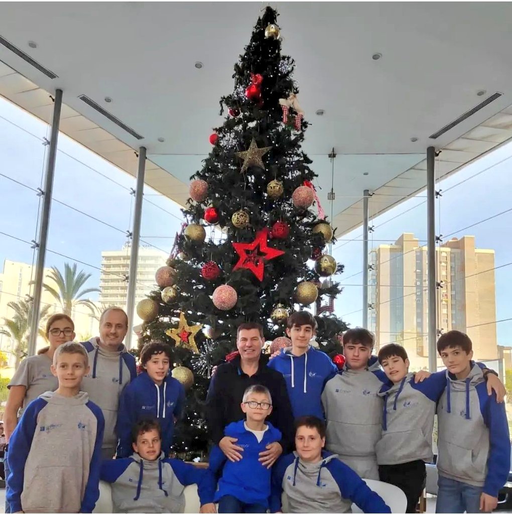 Club Ajedrez Vetusta (@vetustachess) on Twitter photo 𝐔𝐍 𝐁𝐔𝐄𝐍 𝐀𝐍̃𝐎 𝐏𝐀𝐑𝐀 𝐄𝐋 𝐕𝐄𝐓𝐔𝐒𝐓𝐀
2 Títulos x Equipos:CAMPEONES DE ASTURIAS SUB18 Y SUB12
16 Torneos Individuales, entre ellos el BICAMPEONATO DE ASTURIAS INDIVIDUAL para <a href="/iyanastur7/">Iyanastur7</a>, 20 Subcampeonatos y TÍTULO DE MI para Diego Vergara FELIZ AÑO 2025 PARA TODOS! 𝐔𝐍 𝐁𝐔𝐄𝐍 𝐀𝐍̃𝐎 𝐏𝐀𝐑𝐀 𝐄𝐋 𝐕𝐄𝐓𝐔𝐒𝐓𝐀
2 Títulos x Equipos:CAMPEONES DE ASTURIAS SUB18 Y SUB12
16 Torneos Individuales, entre ellos el BICAMPEONATO DE ASTURIAS INDIVIDUAL para <a href="/iyanastur7/">Iyanastur7</a>, 20 Subcampeonatos y TÍTULO DE MI para Diego Vergara FELIZ AÑO 2025 PARA TODOS!