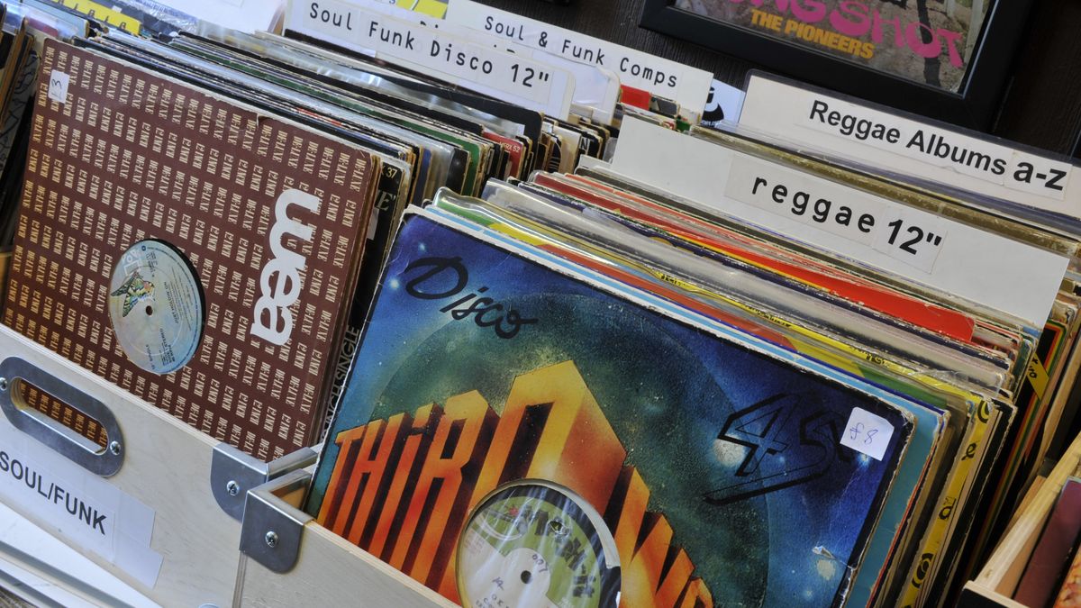 “If you had suggested this in 2015, you would have been laughed out of the room”: Music is now reportedly bigger than cinema globally trib.al/CegzLl5