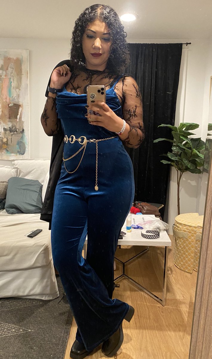 🎄Desi✦ 🜃🎄 tweet media