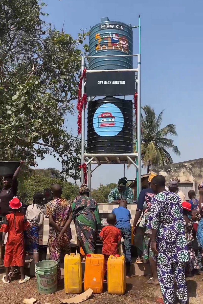 brettcoinonerc's tweet photo. We are happy to report that the well is now fully functional 

Thank you to everyone who contributed both time and money to make this possible and in particular @MandelaBTC for facilitating the build 

Happy new year to you and yours 

💙 https://t.co/2oHf1ZltUe