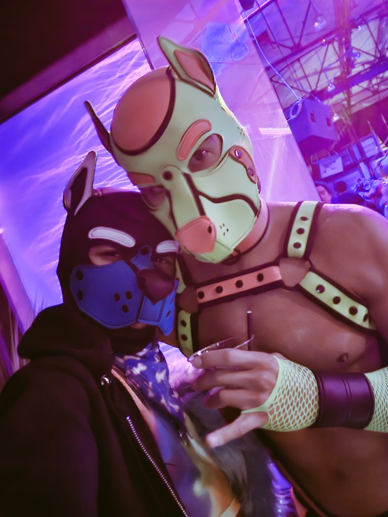Zak Knotty Fusky😋@ LVFC (@zakfusky) on Twitter photo Awroo, Happy NYE eve from two sexy puppers. Also, it's my local best bean/friend <a href="/slutdrake42069/">@guilslimdrake.bsky.social</a> bday today! Time to party and shower the bday pupper in bones! Awroo, Happy NYE eve from two sexy puppers. Also, it's my local best bean/friend <a href="/slutdrake42069/">@guilslimdrake.bsky.social</a> bday today! Time to party and shower the bday pupper in bones!