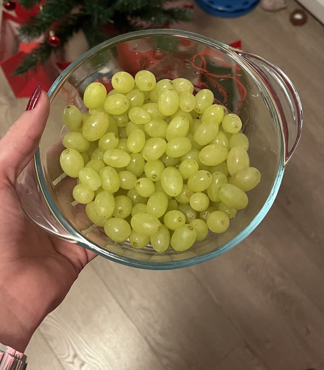 bütün sene üzüm yemeyiz inş