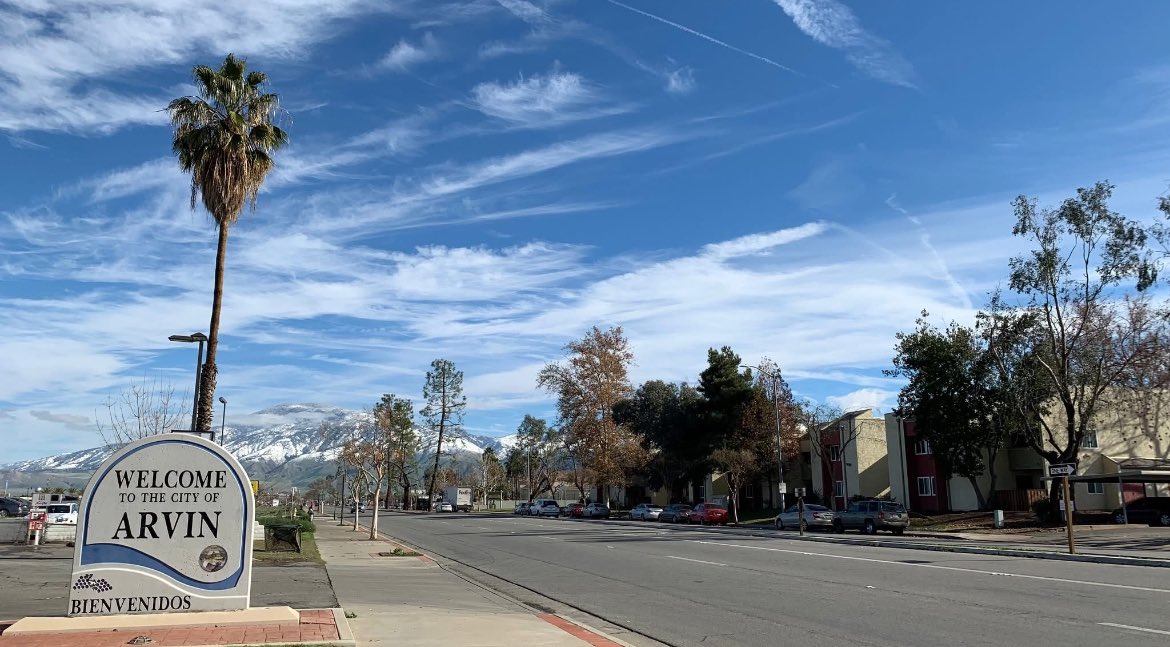 cerulean626_'s tweet photo. Arvin, CA (95% Hispanic, pop. 19K, Income: $50K, 4.3% Bachelor’s)
2024: Harris 🔵+19.6
2020: Biden 🔵+51.1
2016: Clinton 🔵+64.4
2012: Obama 🔵+59.3
2024 #CASEN: Schiff 🔵+22.2
2024 #CA22: Salas 🔵+23
2024 #AD35: Bains 🔵+33.3
2024 Prop 3: Yes 🔵+14.4
2024 Prop 36: Yes 🔴+30.7 https://t.co/USziVdBvgI