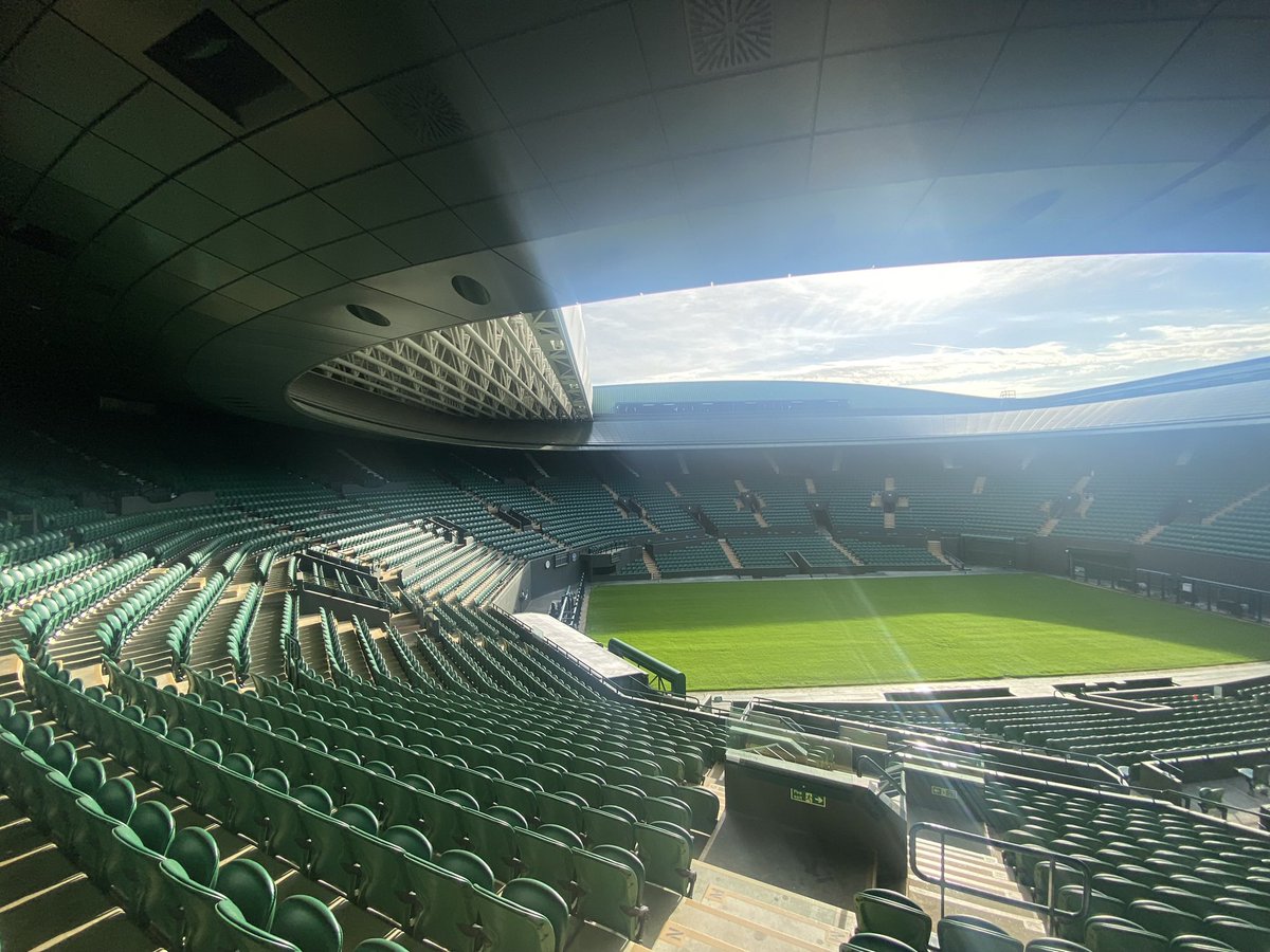 SolutionsMcc's tweet image. Happy new year to all our customers and friends, Thanks for all the support throughout the year and we look forward to working with you all again in 2025. 
#HappyNewYear 
#