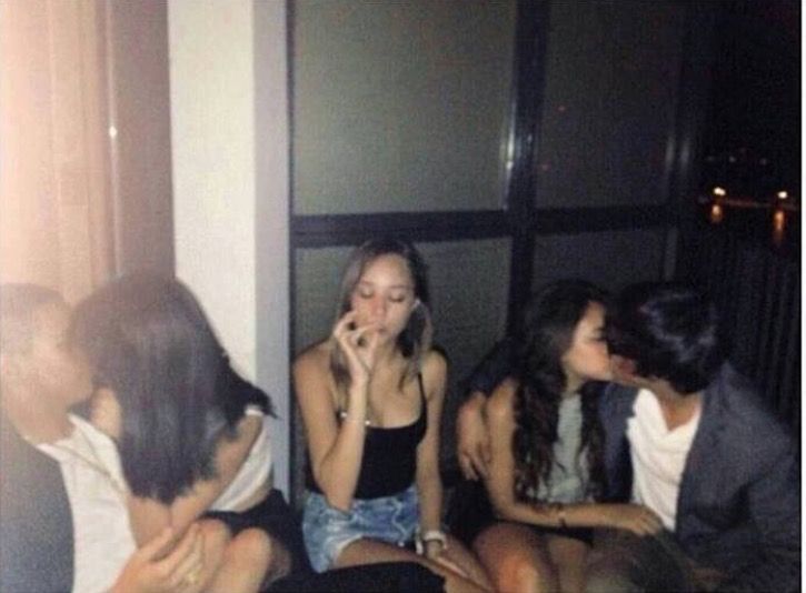 WeedPorns's tweet photo. Me at midnight https://t.co/vfwIcFNb5z