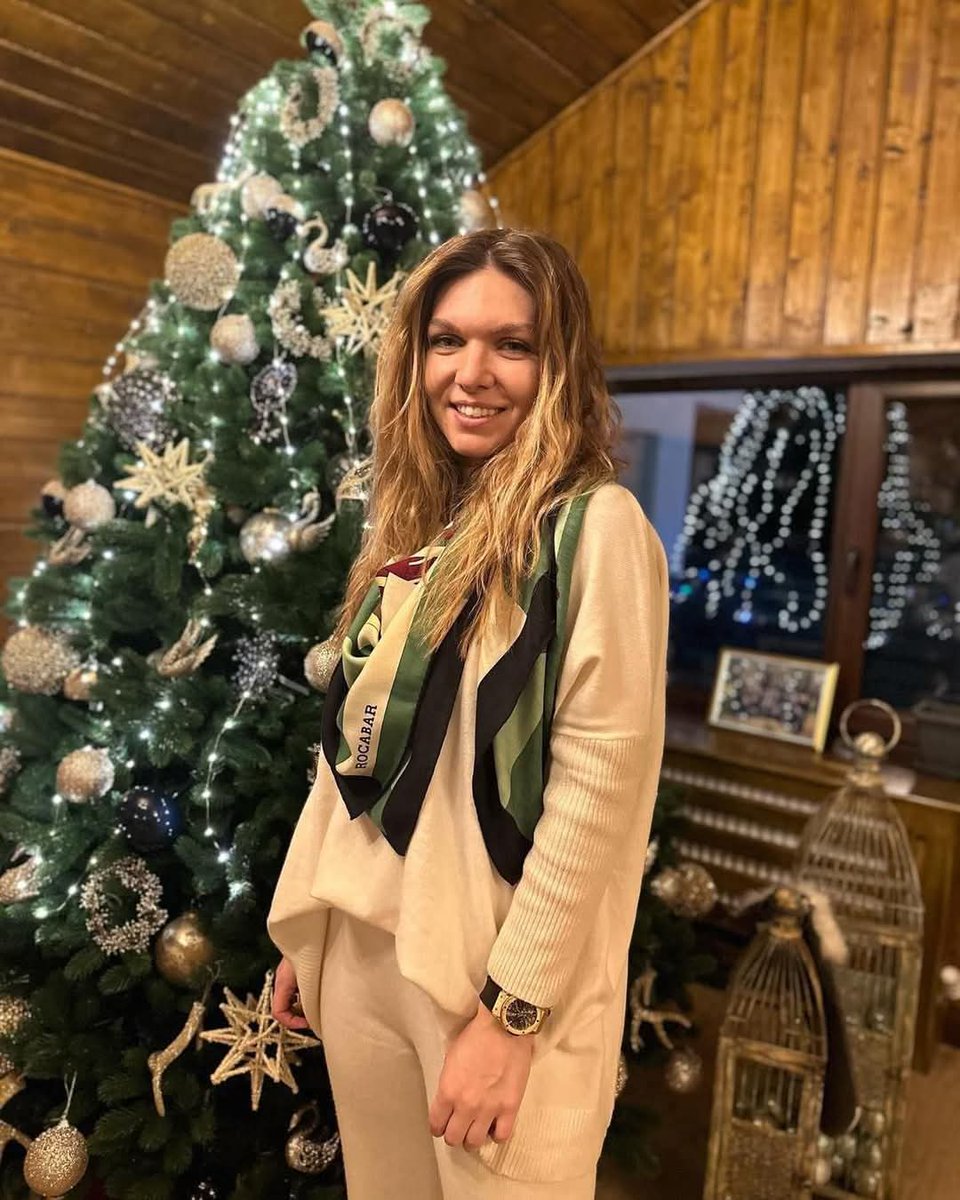 soz_media's tweet image. Merry Christmas from Simona Halep 🎄😍❤️

La multi ani 
sozmedia.ro 

#aniversare #botez #nunta #petrecere #aniversareazilei #cadou #zidenasatere #majorat #party #handmade #flori #cadouri #cluj #cadouripersonalizate #lamultiani #evenimente #romania #bucuresti