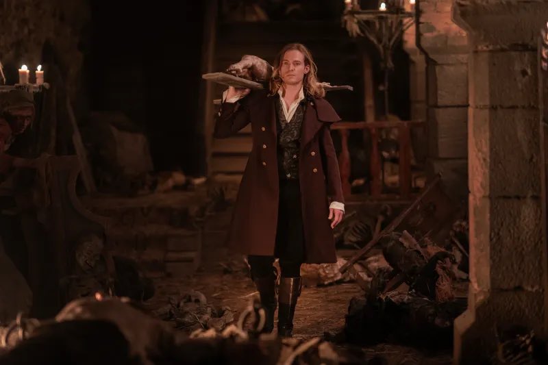 CristianPhoyu's tweet photo. Que el 2024 no se vaya sin recordar que la temporada 2 de #IntervieWithTheVampire #EntrevistaConElVampiro fue una de las mejores series del año. Masterpiece. https://t.co/broNf6fFRW