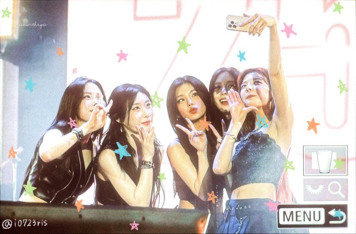 runwithryu's tweet photo. ⋆ 𝑯𝒂𝒑𝒑𝒚 𝑵𝒆𝒘 𝒀𝒆𝒂𝒓 ⋆

#ITZY #있지 https://t.co/rP96OPv8Yr