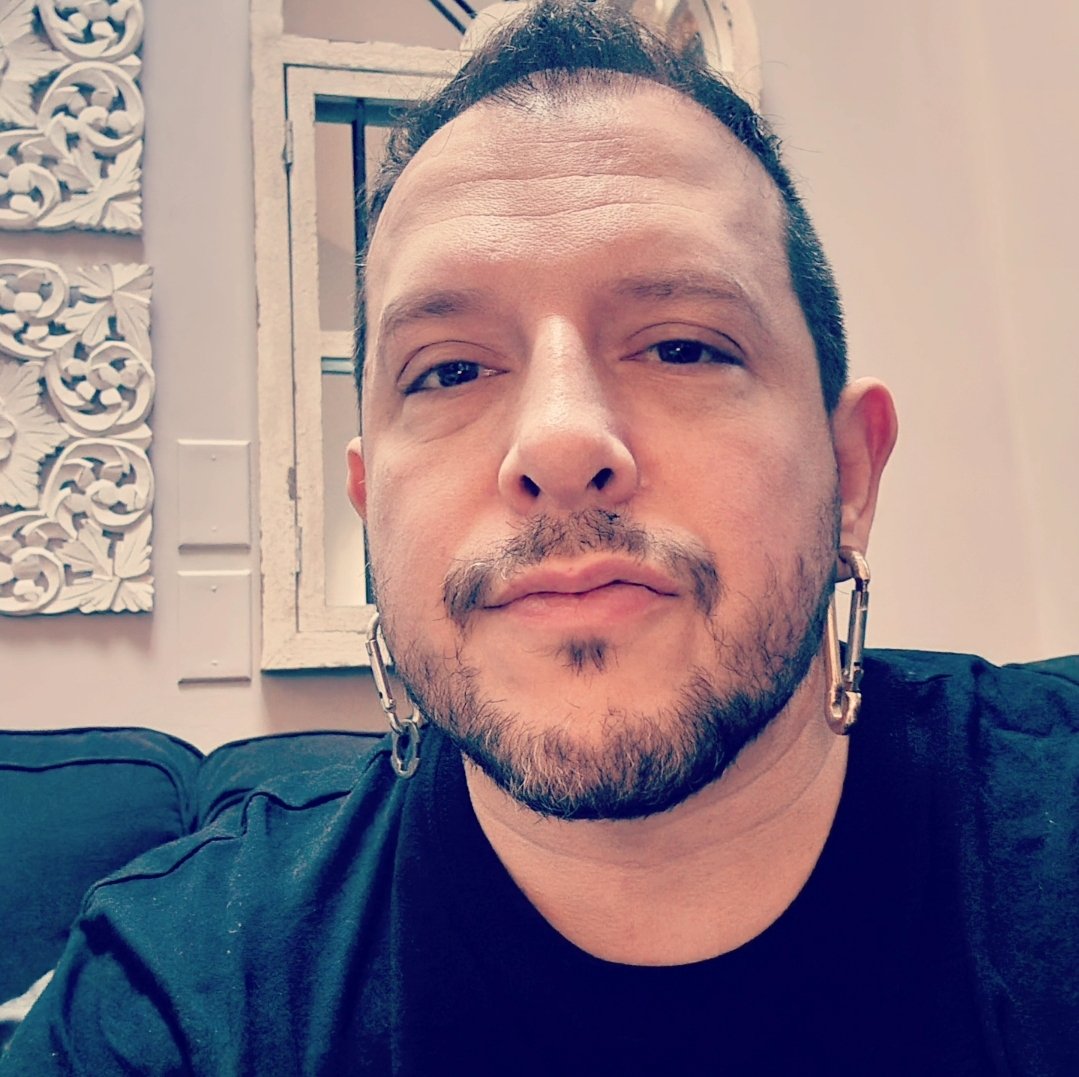 James J Decker tweet media