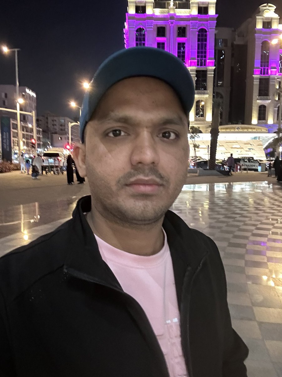 askshashikumar's tweet photo. The End Is The Beginning….
NY 2025 https://t.co/ai3HgnL3ho