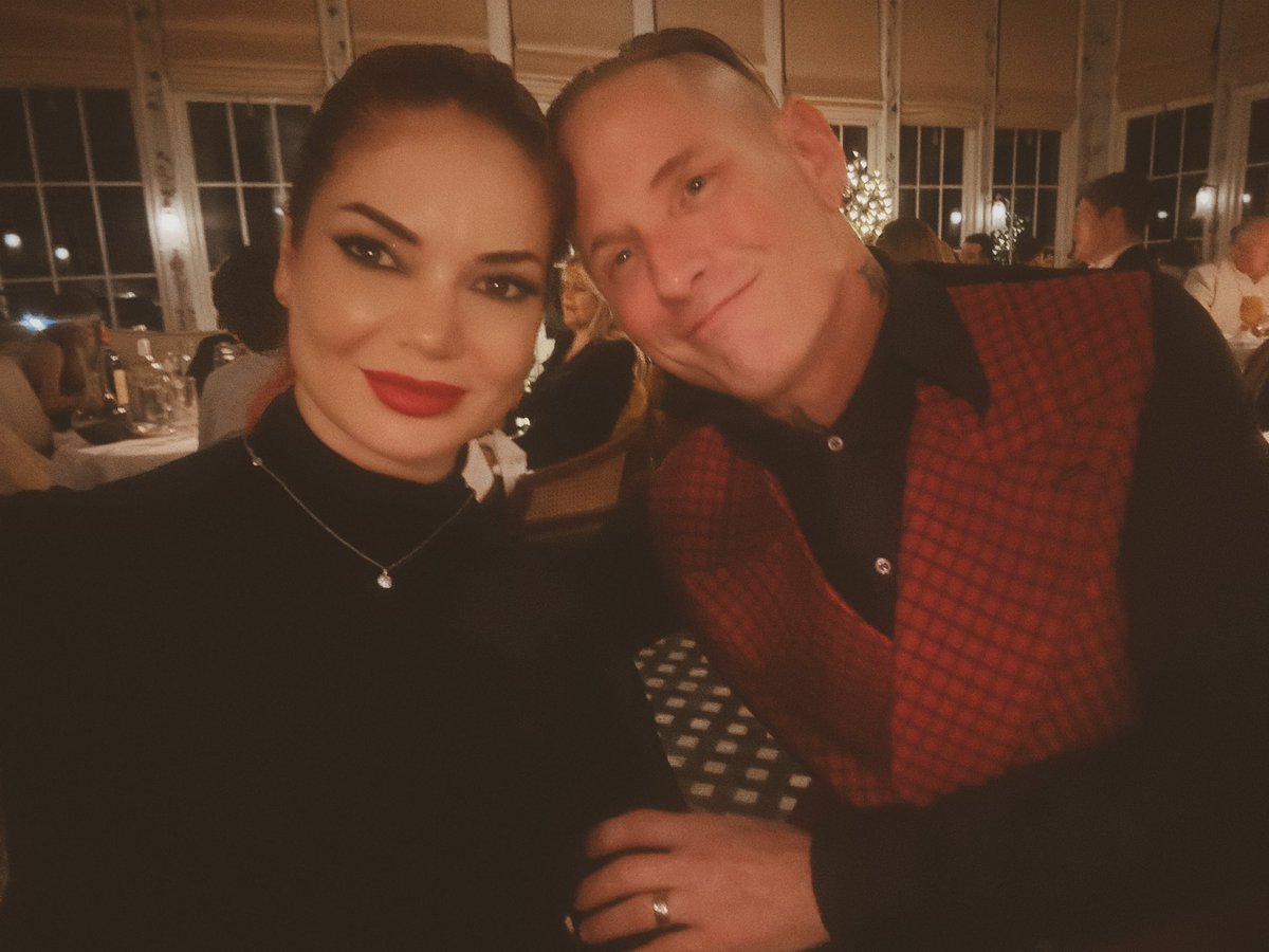 uh-lee-see-yuh Taylor tweet media