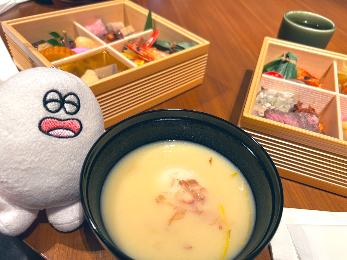 おもちページ♡ マイクロブタのおもち/micropig/マイクロブタ | セクシーポーズ