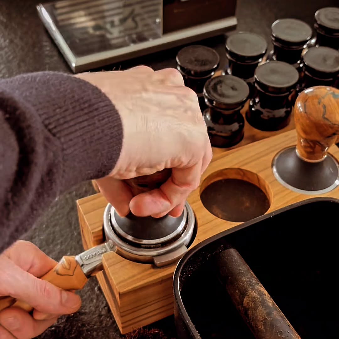 pullmanespresso's tweet image. Make sure you step up your coffee at home with a full serving of totally tamped grinds.
Go wide with the Pullman BigStep. 

👉 Check it out here zurl.co/wQ4f