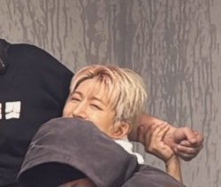 jjin_0717's tweet photo. 😴🐤✌️😆 햅삐뉴이어💚 https://t.co/99aXfXz5Am