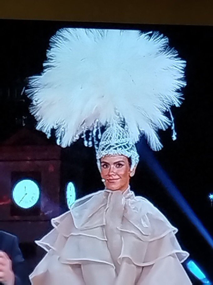 Mepasoeldiacomprando tweet media