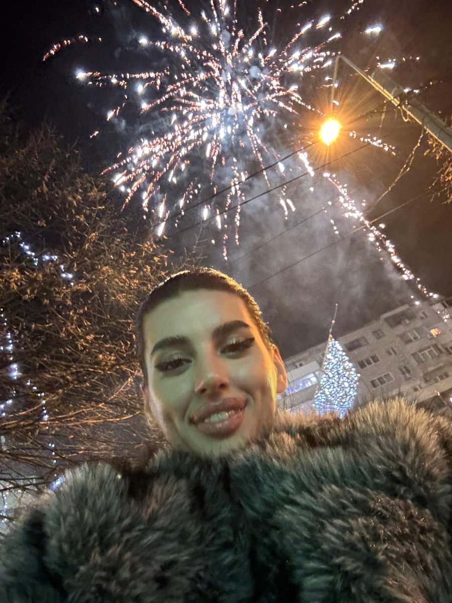 AmyBlairOff (@amyblaair) on Twitter photo Happy new year 2025! <a href="/Flirt4Free/">Flirt4Free</a> <a href="/f4feuropegirls/">Flirt4Free Europe Girls</a> <a href="/Flirt4Nudes/">Flirt4Nudes</a> <a href="/friends_bio/">FriendsBio</a> <a href="/GirlsfromS20/">Girls From Studio20</a> <a href="/babesmansion/">BabesMansion</a>
#CountdownCTW2025 #HappyNewYear #HappyNewYear #2025newyear Happy new year 2025! <a href="/Flirt4Free/">Flirt4Free</a> <a href="/f4feuropegirls/">Flirt4Free Europe Girls</a> <a href="/Flirt4Nudes/">Flirt4Nudes</a> <a href="/friends_bio/">FriendsBio</a> <a href="/GirlsfromS20/">Girls From Studio20</a> <a href="/babesmansion/">BabesMansion</a>
#CountdownCTW2025 #HappyNewYear #HappyNewYear #2025newyear