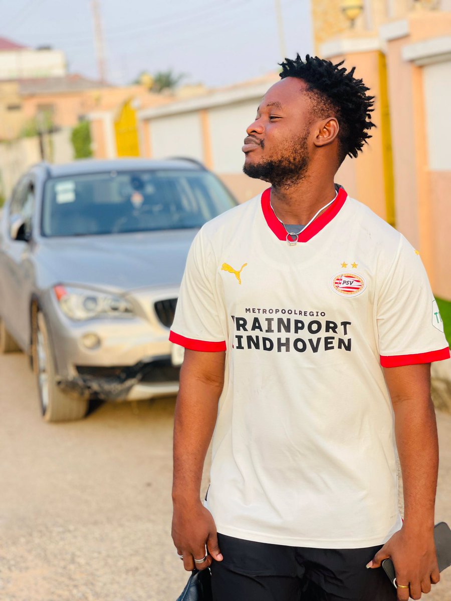 HAPPY NEW YEAR 
to you all fams ❤️🙏