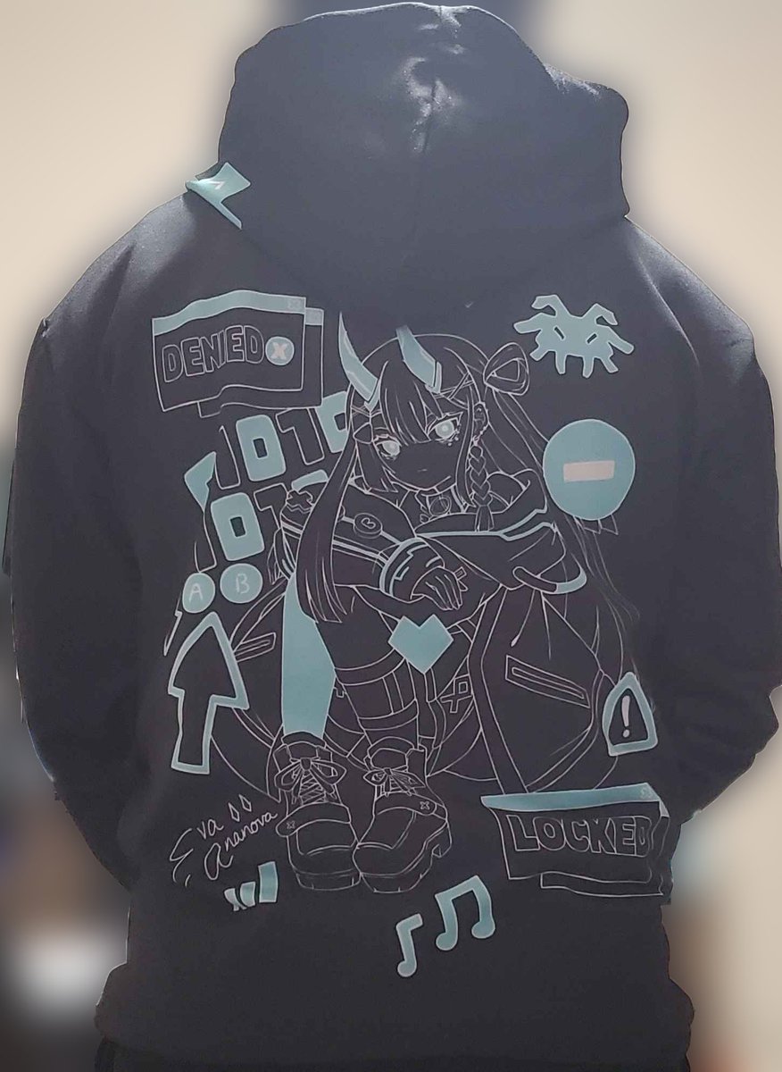 tkkenshii's tweet photo. My Eva Ananova X @PastelMelonPM hoodie arrived in the mail! It's so comfy and fits perfectly I LOVE IT #EvaMail https://t.co/8vse3gvGVP
