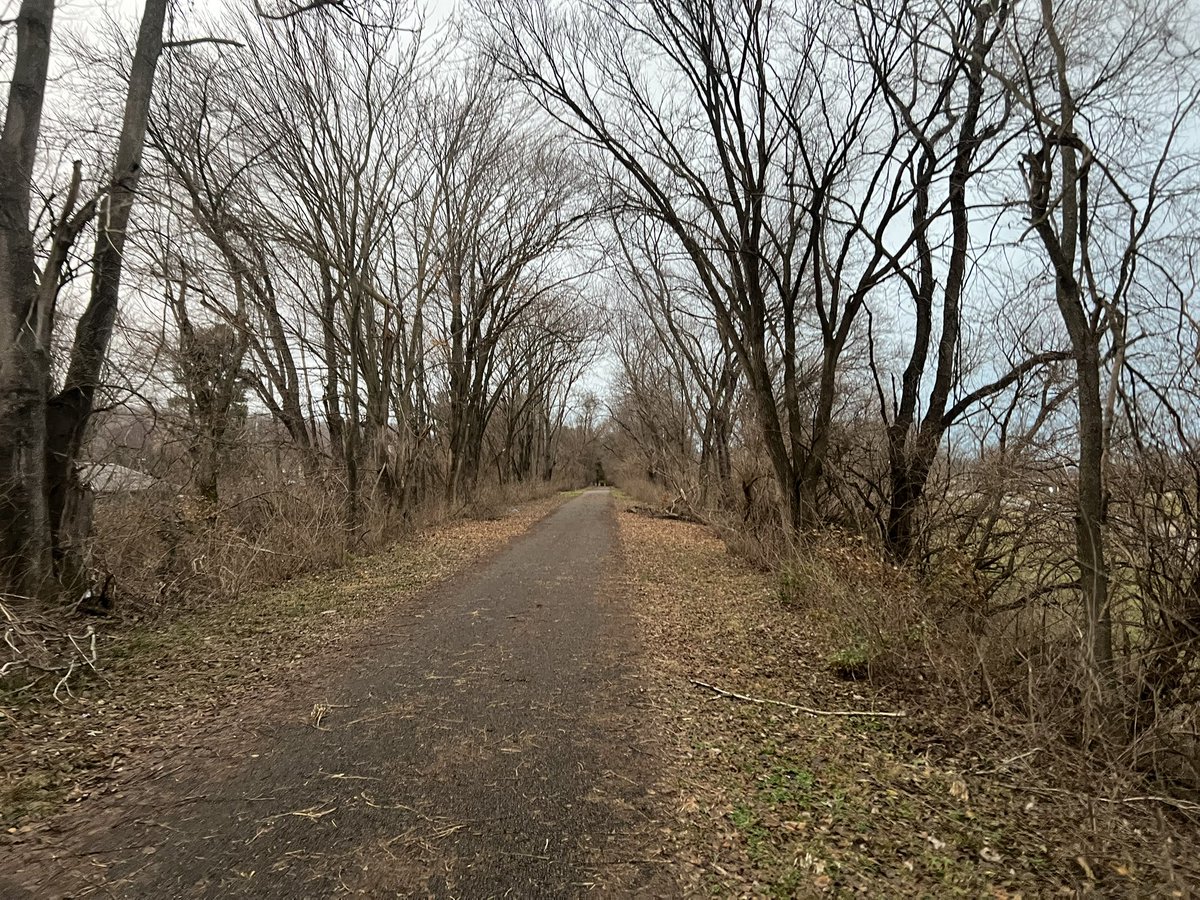 CDGoble's tweet image. 3.2 mile last run of 2024. Turned dark and rainy on this one. Gave me a good chance to try out the new rain jacket I got from @REI! #running #runforGod #runningover50