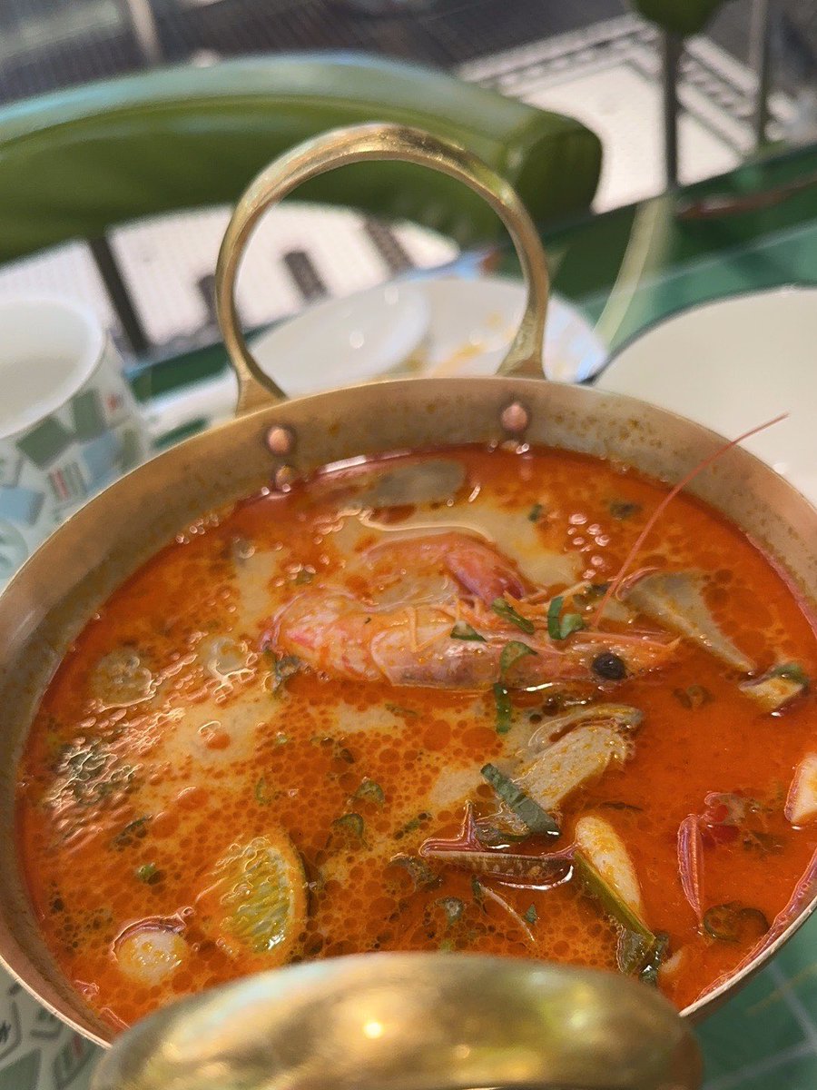 Auitim sun tweet media