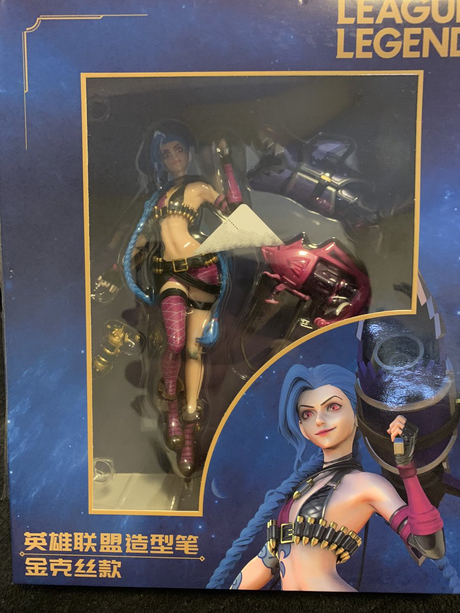 KitExe02's tweet image. New year girlfriends! 
#lightcannon