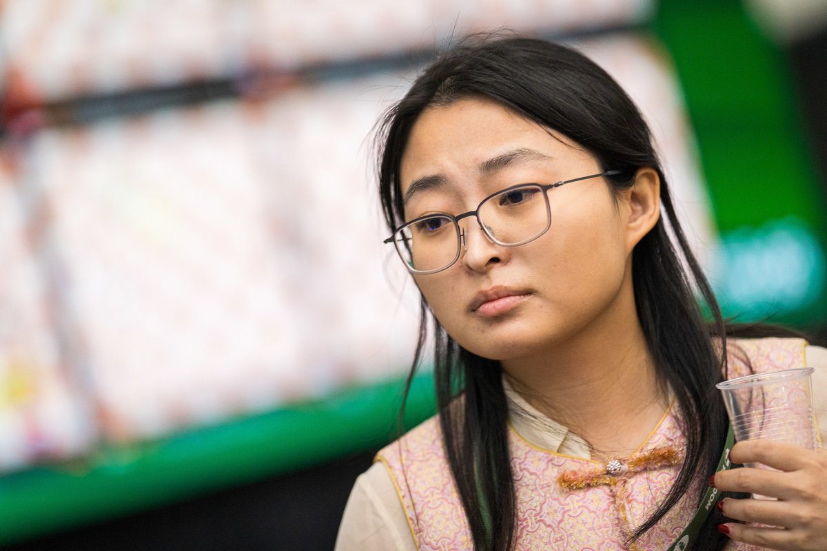 2700chess's tweet image. Magnus Carlsen and Ian Nepomniachtchi share the title of 2024 FIDE World Blitz Chess Champions.

Ju Wenjun is the 2024 FIDE Women&apos;s World Blitz Chess Champion.

There are Top-20 World Blitz Ratings for both the Open and Women&apos;s sections 2700chess.com/blitz

📸via Youtube /…